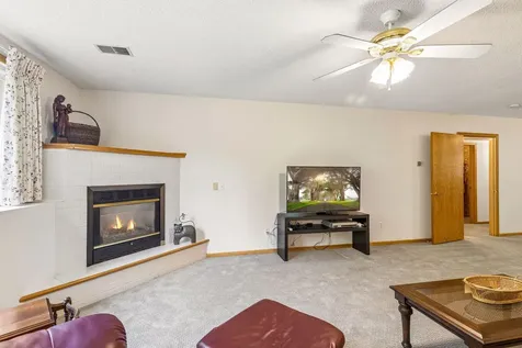 810 Monet Court Mendota Heights MN 55120
