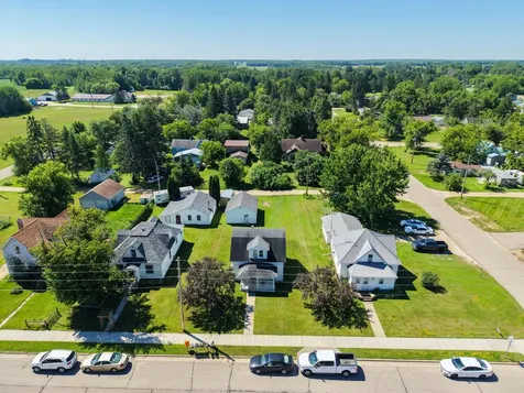 313 Minnesota Avenue E Sebeka MN 56477