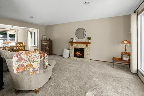 124 Prairiewood Drive S Fargo ND 58103
