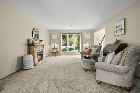 124 Prairiewood Drive S Fargo ND 58103