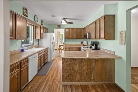 124 Prairiewood Drive S Fargo ND 58103