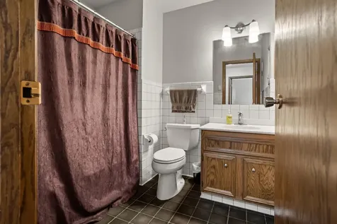 124 Prairiewood Drive S Fargo ND 58103