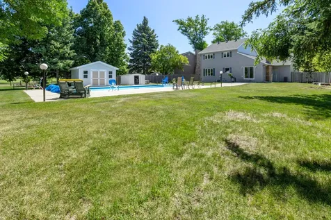 124 Prairiewood Drive S Fargo ND 58103