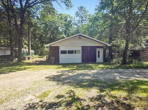 36975 Taylors Beach Road Menahga MN 56464
