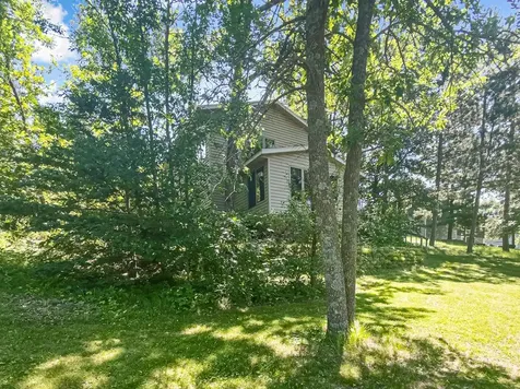 36975 Taylors Beach Road Menahga MN 56464