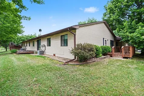 8689 134th Street W Apple Valley MN 55124