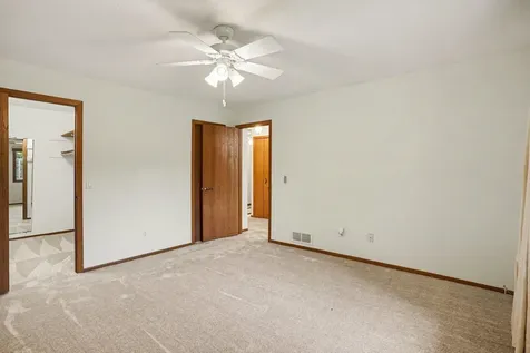 8689 134th Street W Apple Valley MN 55124