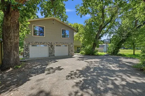 10515 Old County Road 15 Plymouth MN 55441