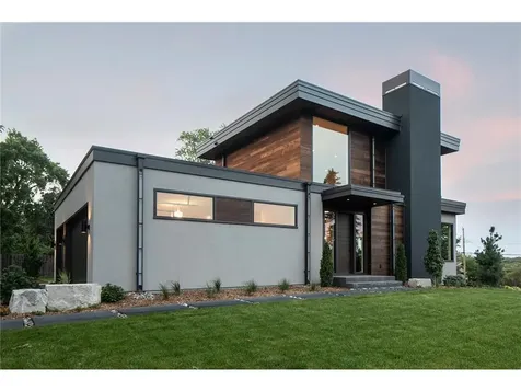 5104 Thotland Road Golden Valley MN 55422