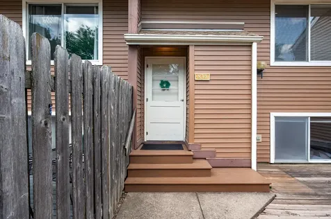 834 Seal Street Saint Paul MN 55114