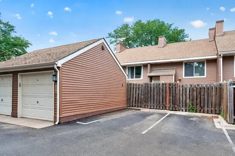 834 Seal Street Saint Paul MN 55114