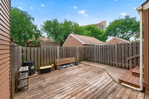 834 Seal Street Saint Paul MN 55114