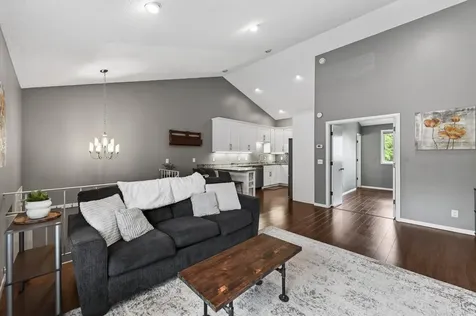 834 Seal Street Saint Paul MN 55114