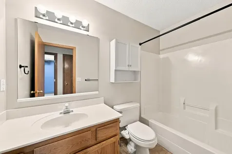 17973 Cobblestone Way Eden Prairie MN 55347