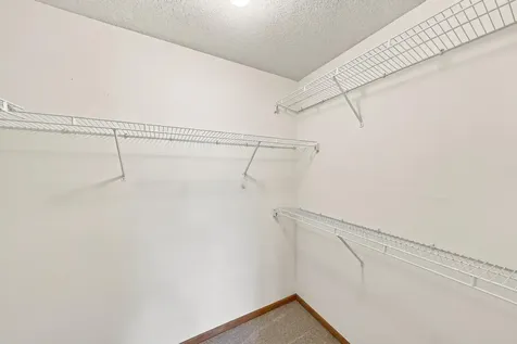 17973 Cobblestone Way Eden Prairie MN 55347