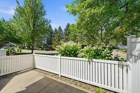 17973 Cobblestone Way Eden Prairie MN 55347