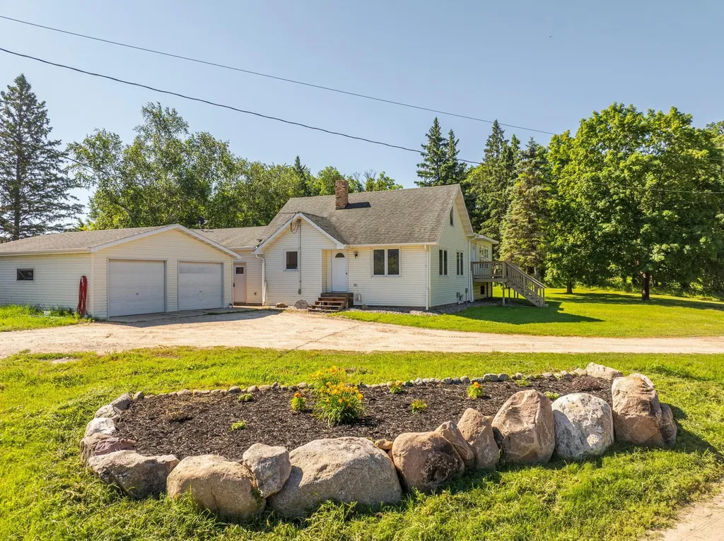 16297 360th Avenue Frazee MN 56544