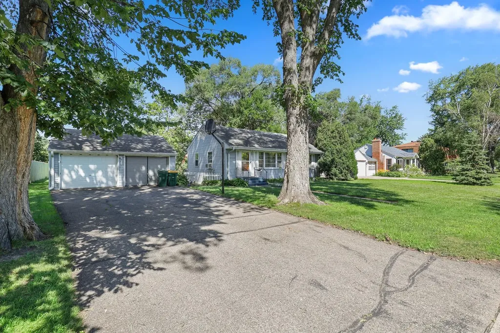 8314 Stevens Avenue S Bloomington MN 55420