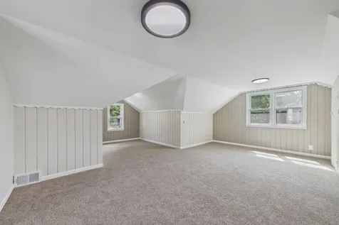 1599 Highland Parkway Saint Paul MN 55116