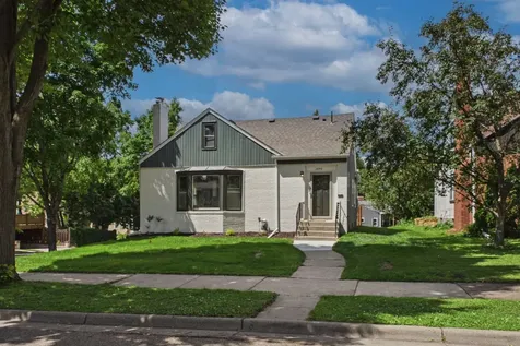 1599 Highland Parkway Saint Paul MN 55116