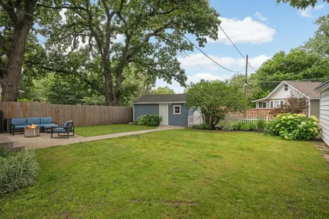 4225 Ewing Avenue N Robbinsdale MN 55422