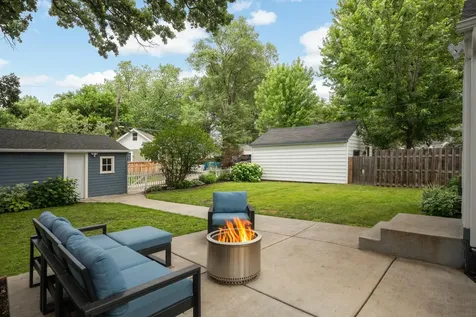 4225 Ewing Avenue N Robbinsdale MN 55422