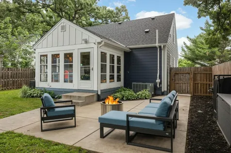 4225 Ewing Avenue N Robbinsdale MN 55422
