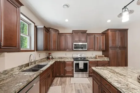 996 190th Street N Hawley MN 56549