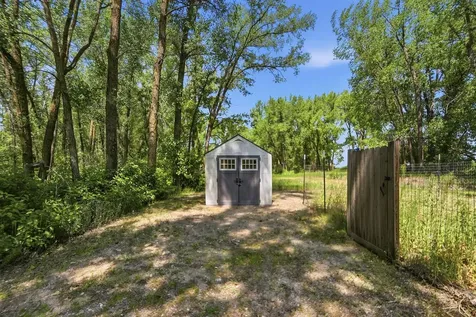 996 190th Street N Hawley MN 56549