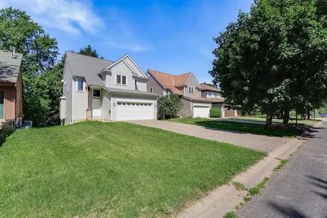 770 1st Avenue NW New Brighton MN 55112