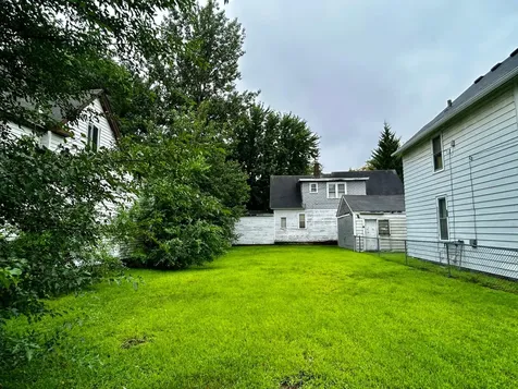 1004 20th Avenue NE Minneapolis MN 55418