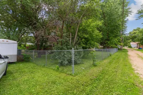 213 Finch Street S Mankato MN 56001