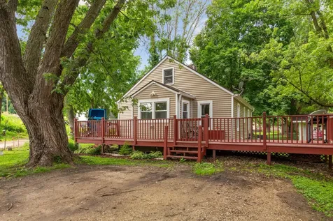 213 Finch Street S Mankato MN 56001