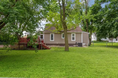 213 Finch Street S Mankato MN 56001