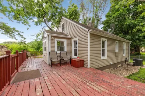 213 Finch Street S Mankato MN 56001