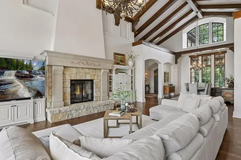 465 Spring Hill Road Wayzata MN 55391