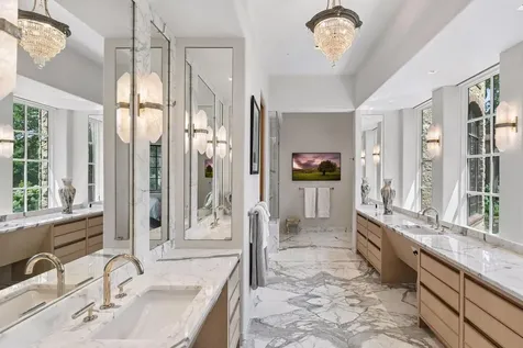 465 Spring Hill Road Wayzata MN 55391