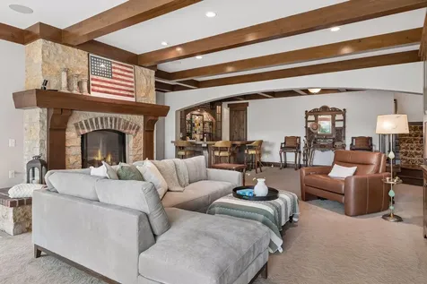 465 Spring Hill Road Wayzata MN 55391