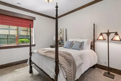 465 Spring Hill Road Wayzata MN 55391
