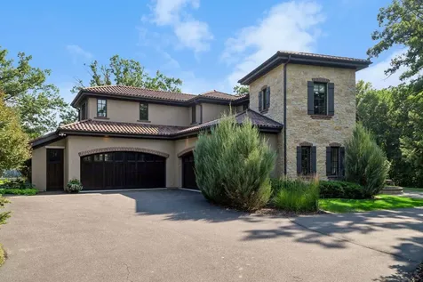 465 Spring Hill Road Wayzata MN 55391