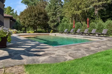 465 Spring Hill Road Wayzata MN 55391