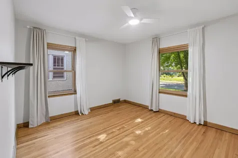 1605 Merrill Street Saint Paul MN 55108