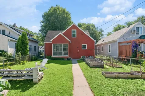 1605 Merrill Street Saint Paul MN 55108