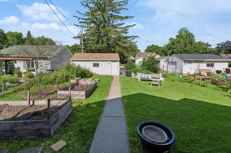 1605 Merrill Street Saint Paul MN 55108