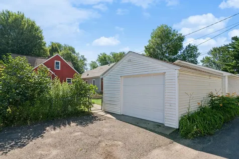 1605 Merrill Street Saint Paul MN 55108