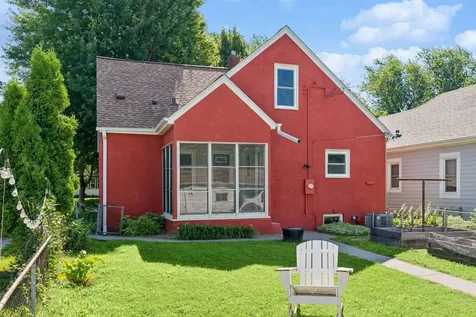 1605 Merrill Street Saint Paul MN 55108