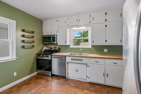 1605 Merrill Street Saint Paul MN 55108