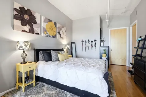290 Market Street Minneapolis MN 55405