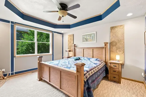 624 Levander Way South Saint Paul MN 55075