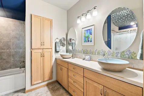 624 Levander Way South Saint Paul MN 55075